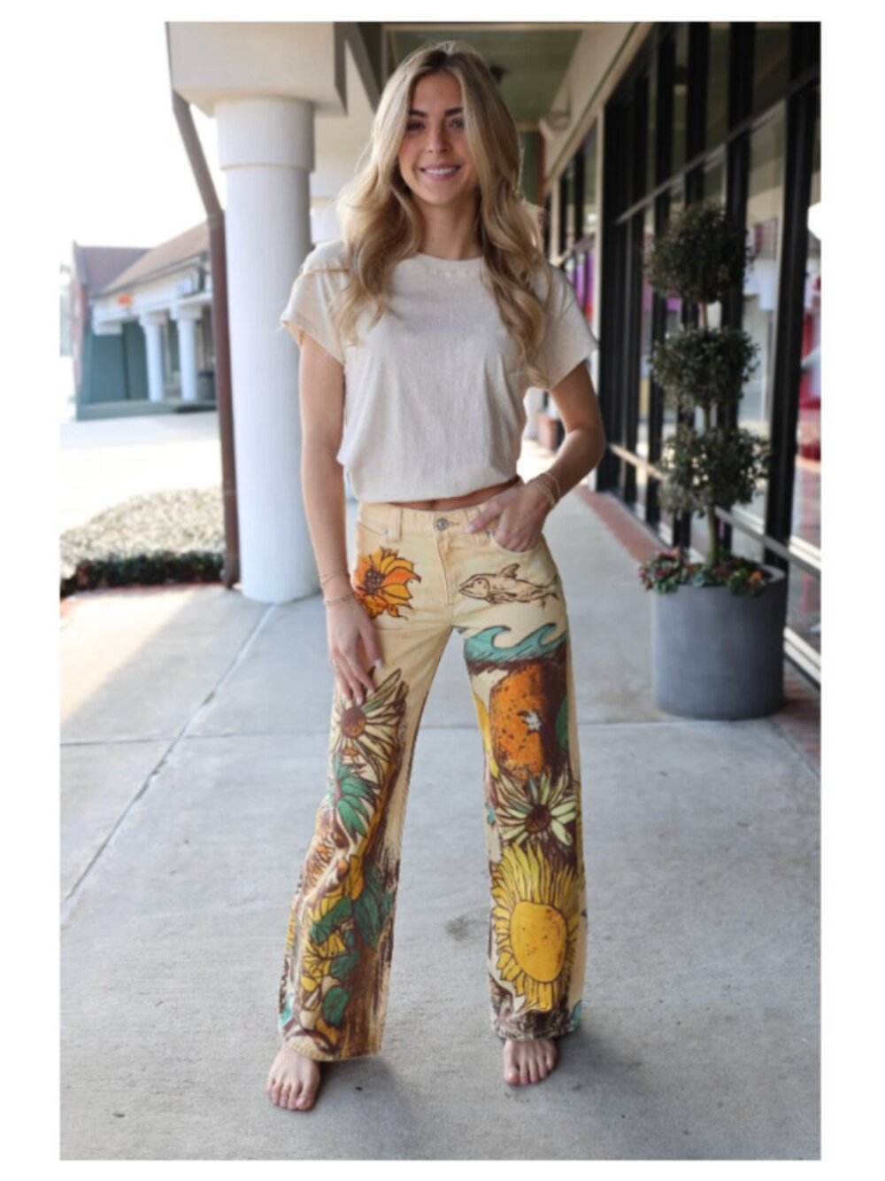 Free People We The Free Tinsley Jeans Beach Scene - Picture 10 of 12